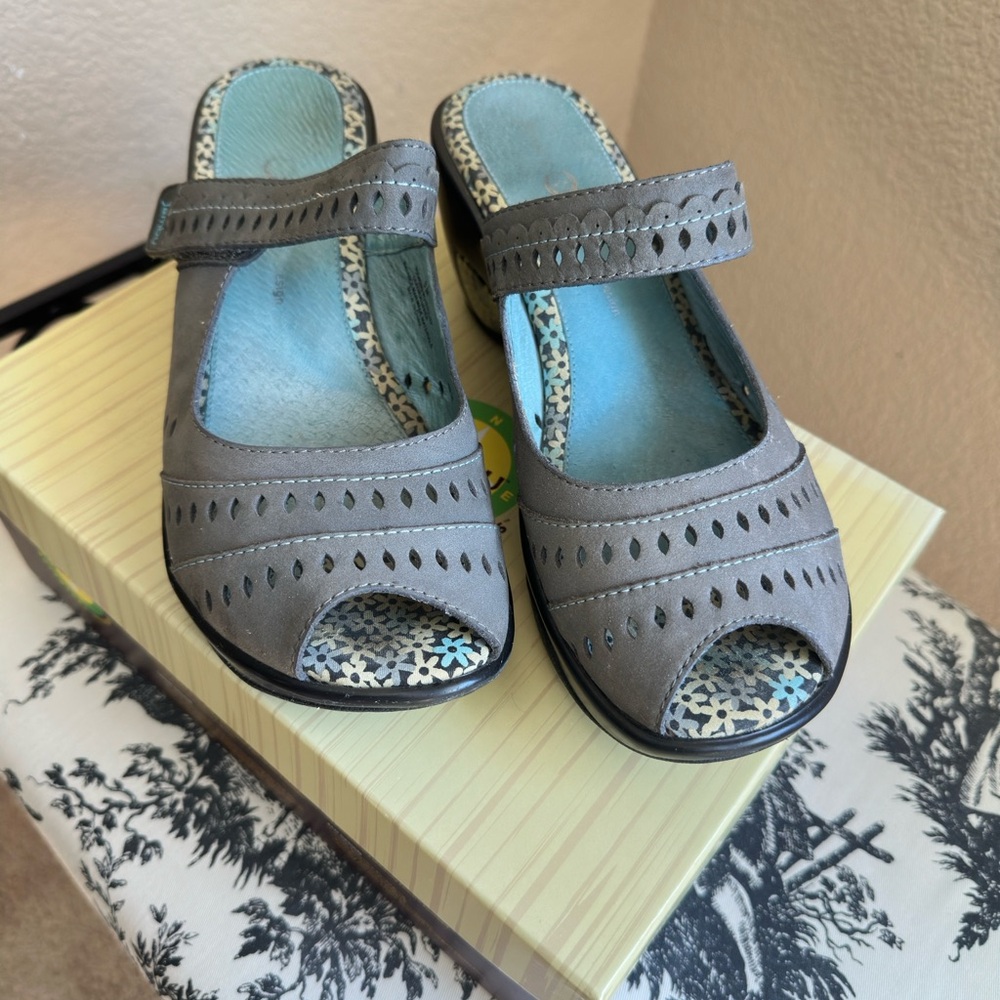 Gray Jambu Sport Women's Wedges